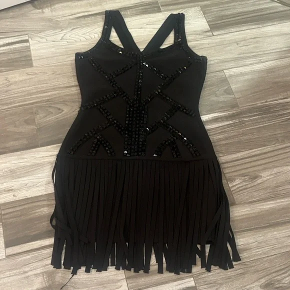 VENUS Elegant Black Dress - Picture 1 of 3